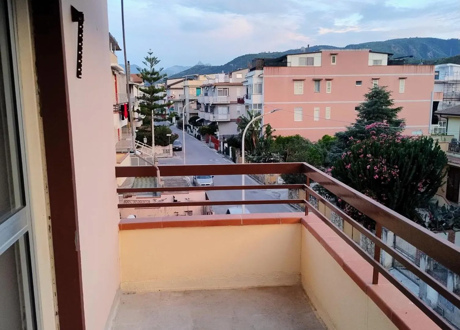Apartment Oliveri House